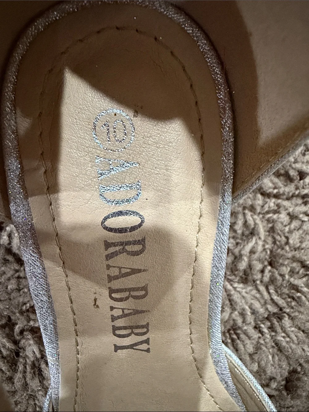 Girls Cream Glitter-Back Chelsea Boots